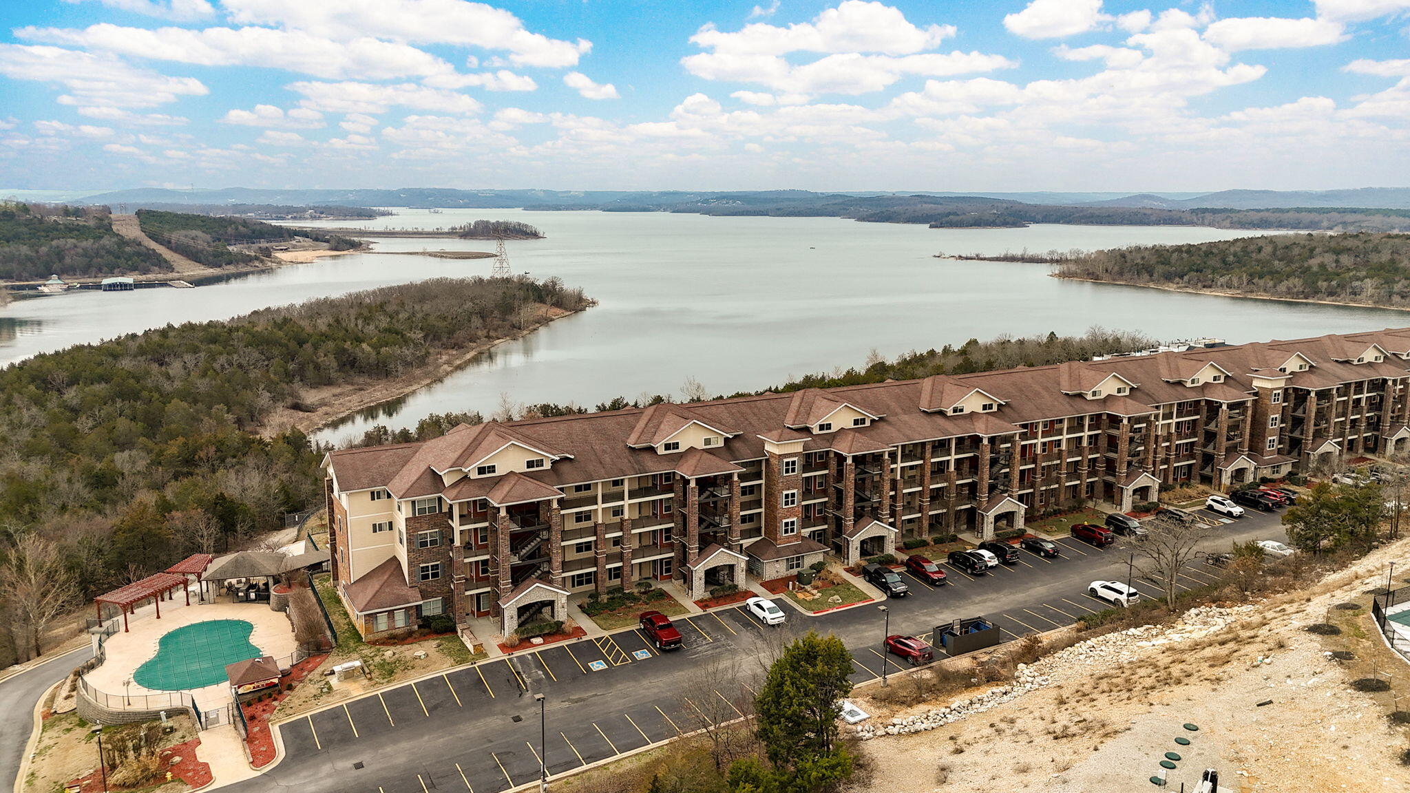 Majestic at Table Rock Condo - Residential