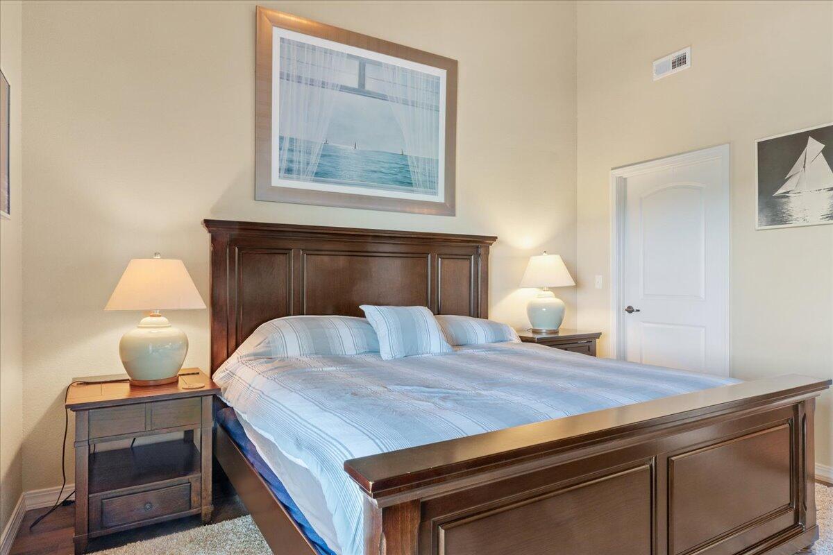Majestic at Table Rock Condo - Residential