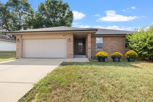 827 N FRANKLIN AVE, REPUBLIC, MO 65738 - Image a0f059bf99de68a83faa702399e8693c/1818463348