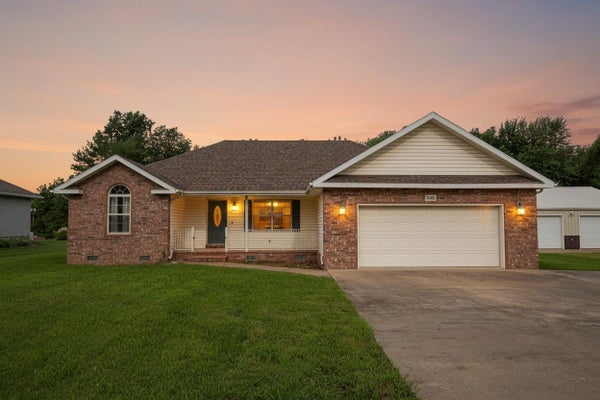 1405 HAGNY ST, LAMAR, MO 64759 - Image a0f40da78e4fc2dee19be8ce7a817477/1638786686