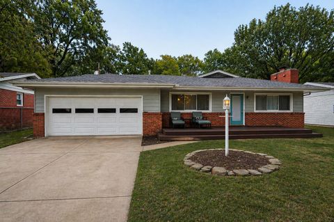 2422 S Kickapoo Avenue Springfield MO 65804