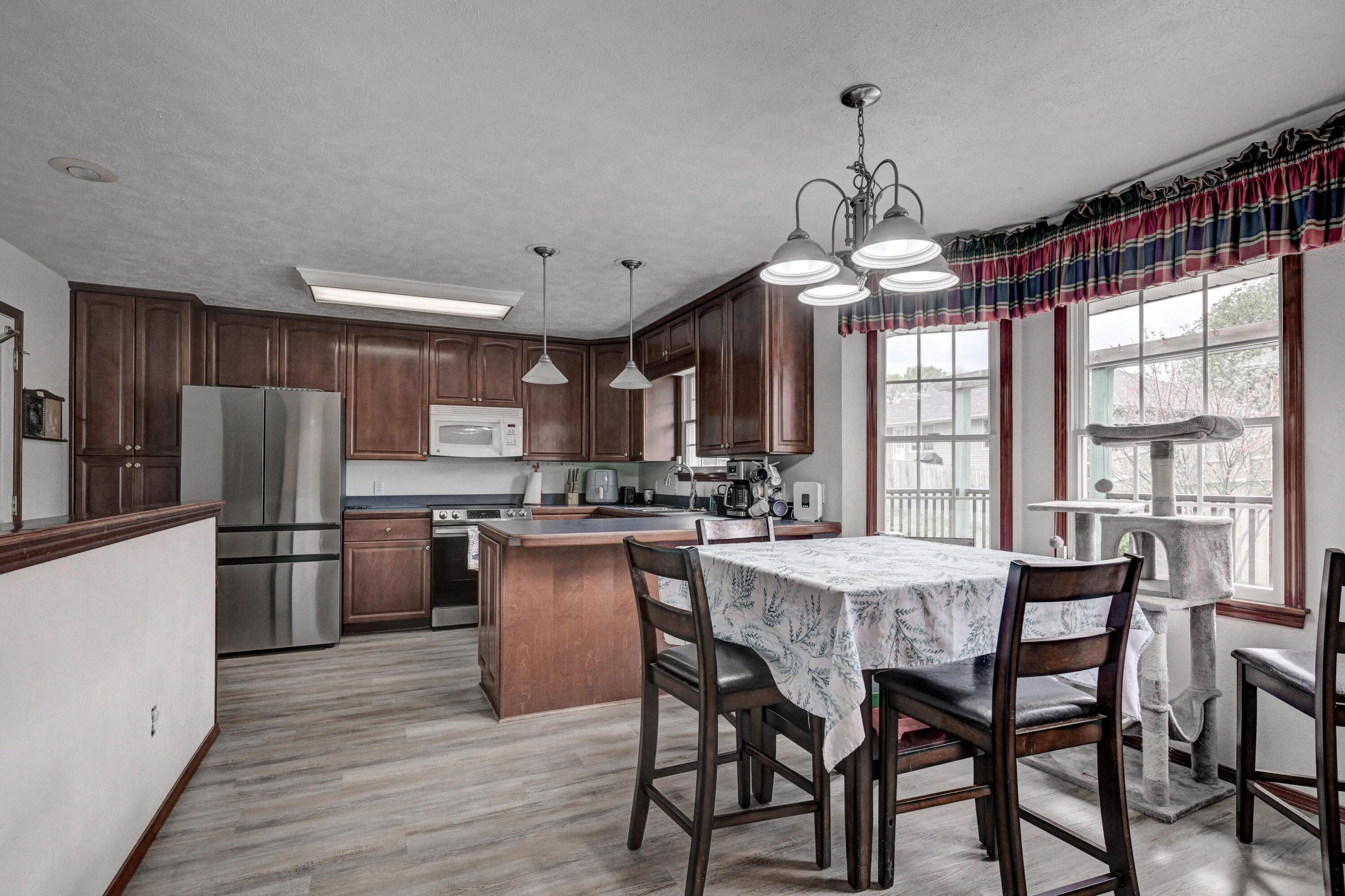 Fairway Hts - Residential