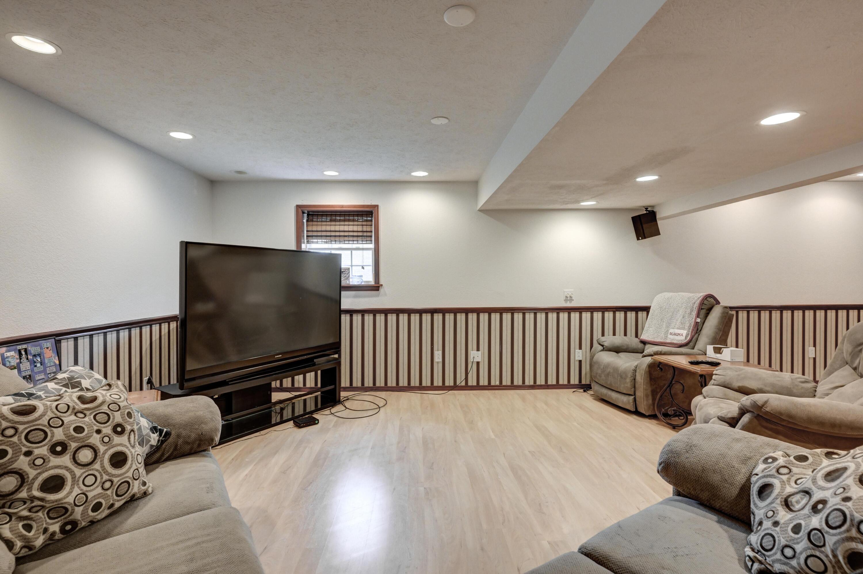 Fairway Hts - Residential