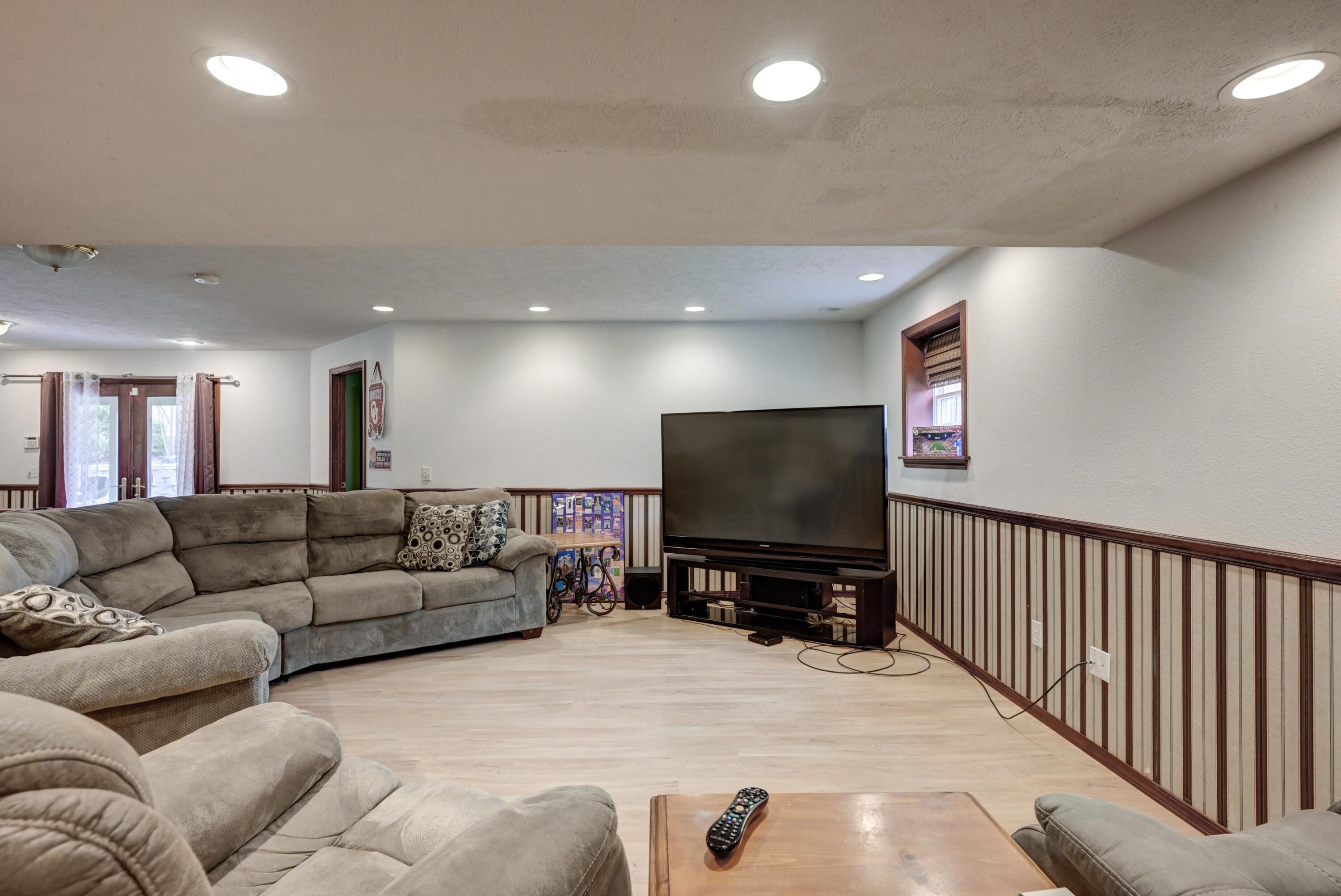 Fairway Hts - Residential