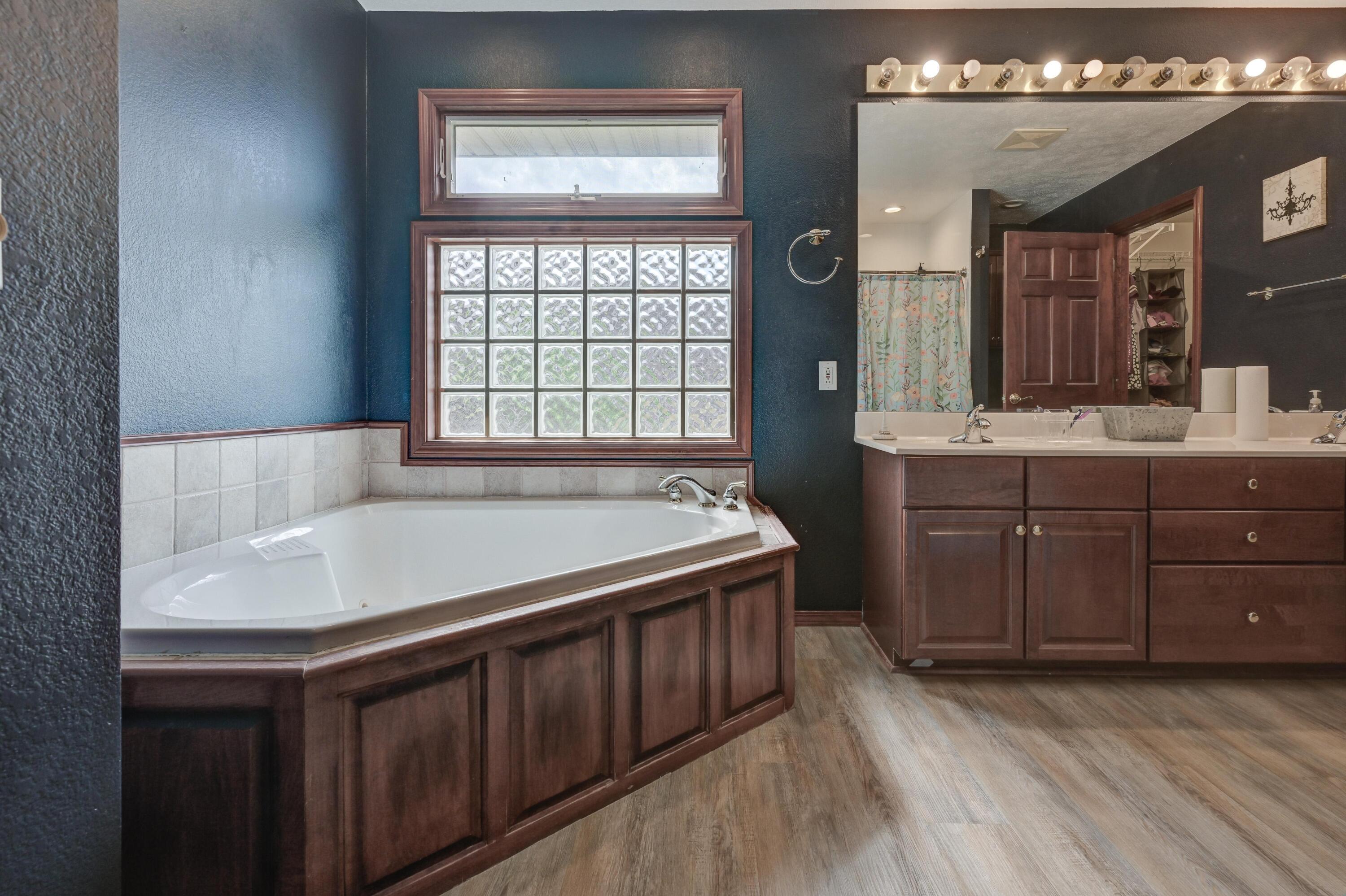 Fairway Hts - Residential