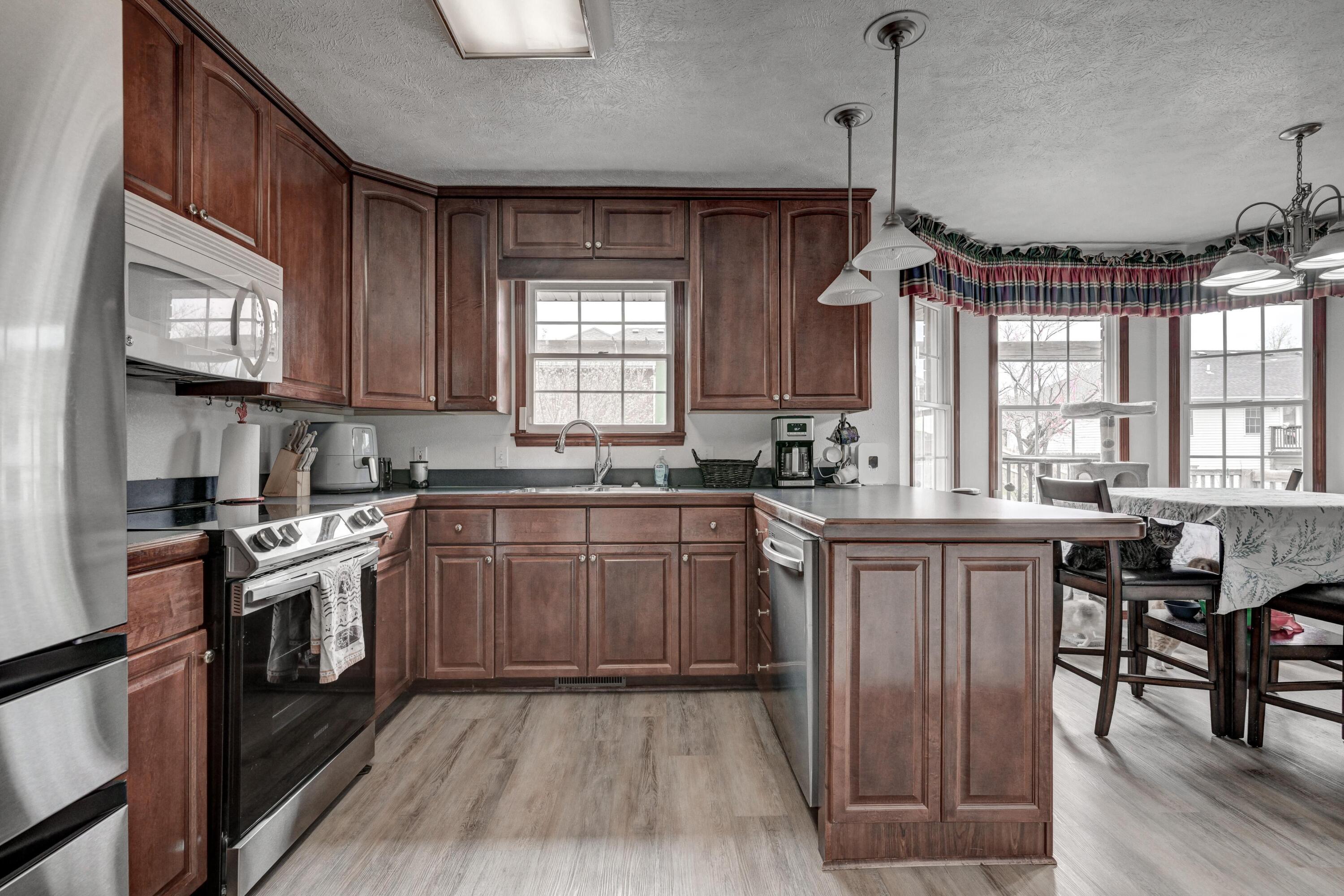 Fairway Hts - Residential