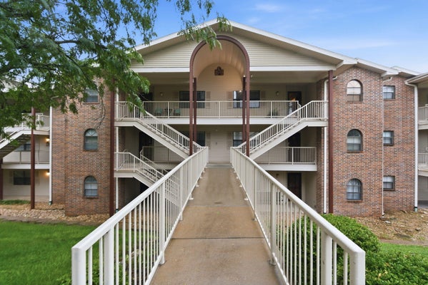 350 S WILDWOOD DR # 19, BRANSON, MO 65616 - Image a3f4c8de5af227a3899b3ee331f48bf7/2809725684