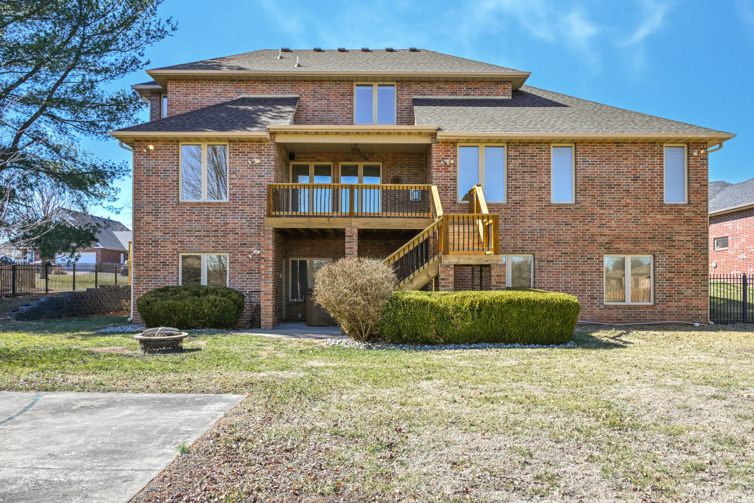 Marlborough Manor - Residential