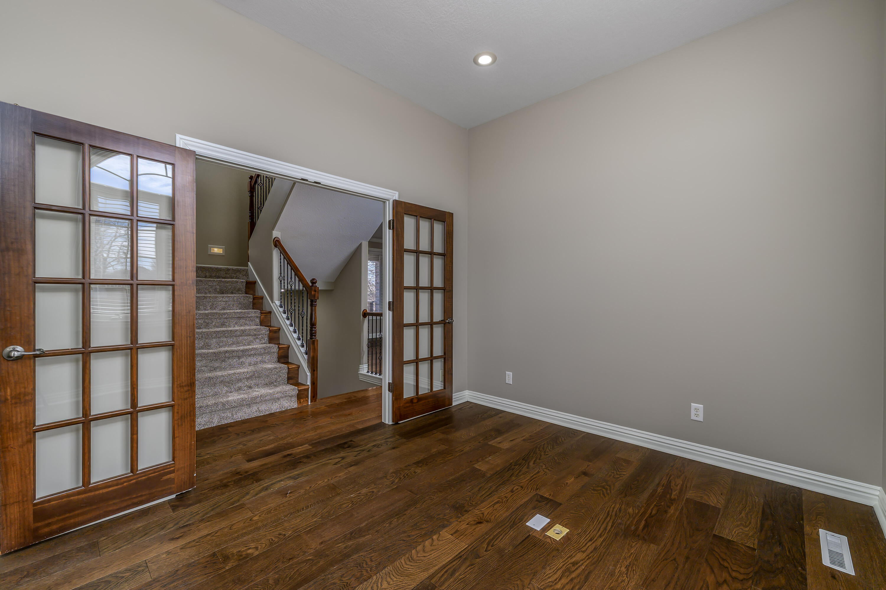 Marlborough Manor - Residential