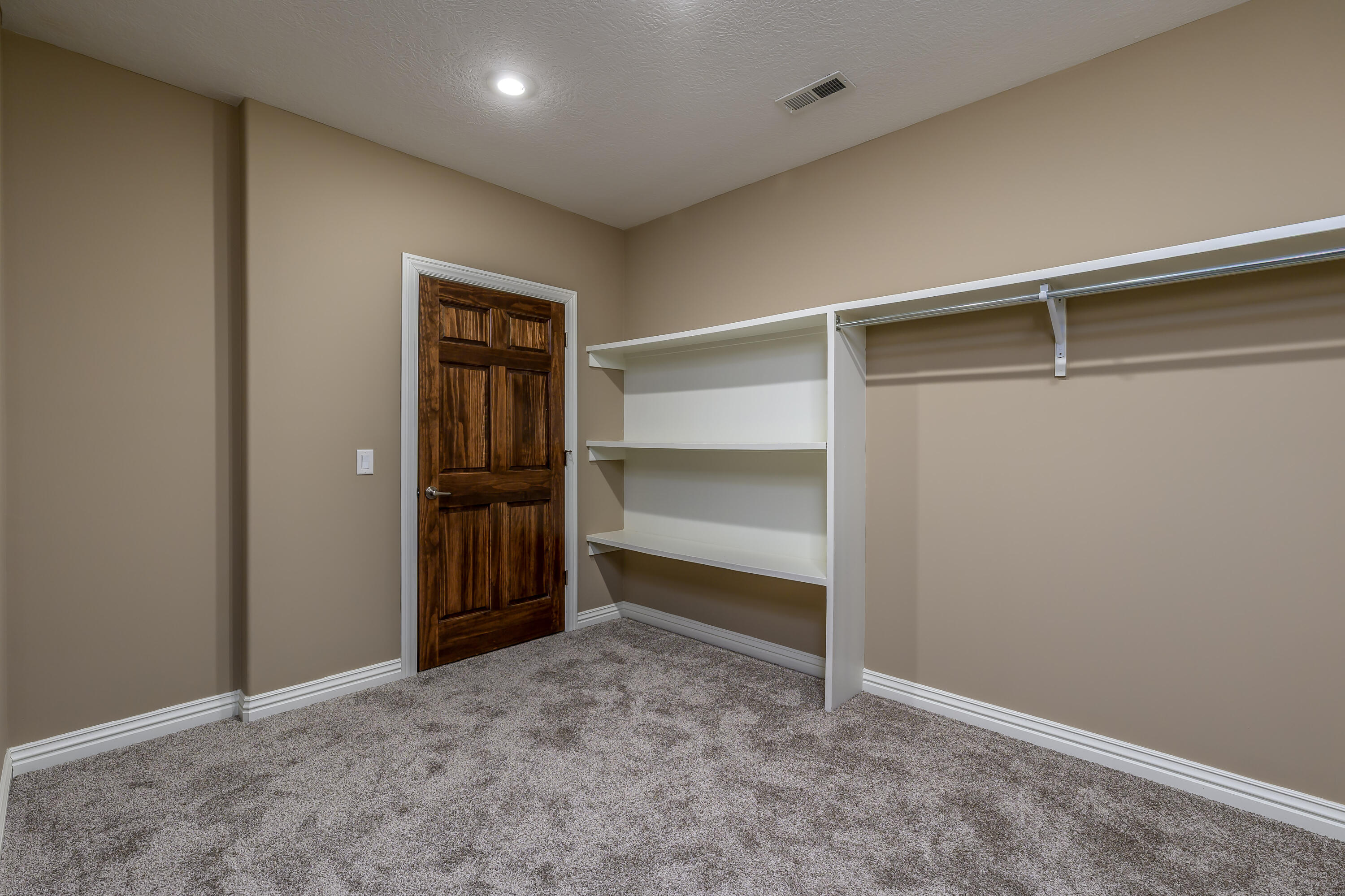 Marlborough Manor - Residential