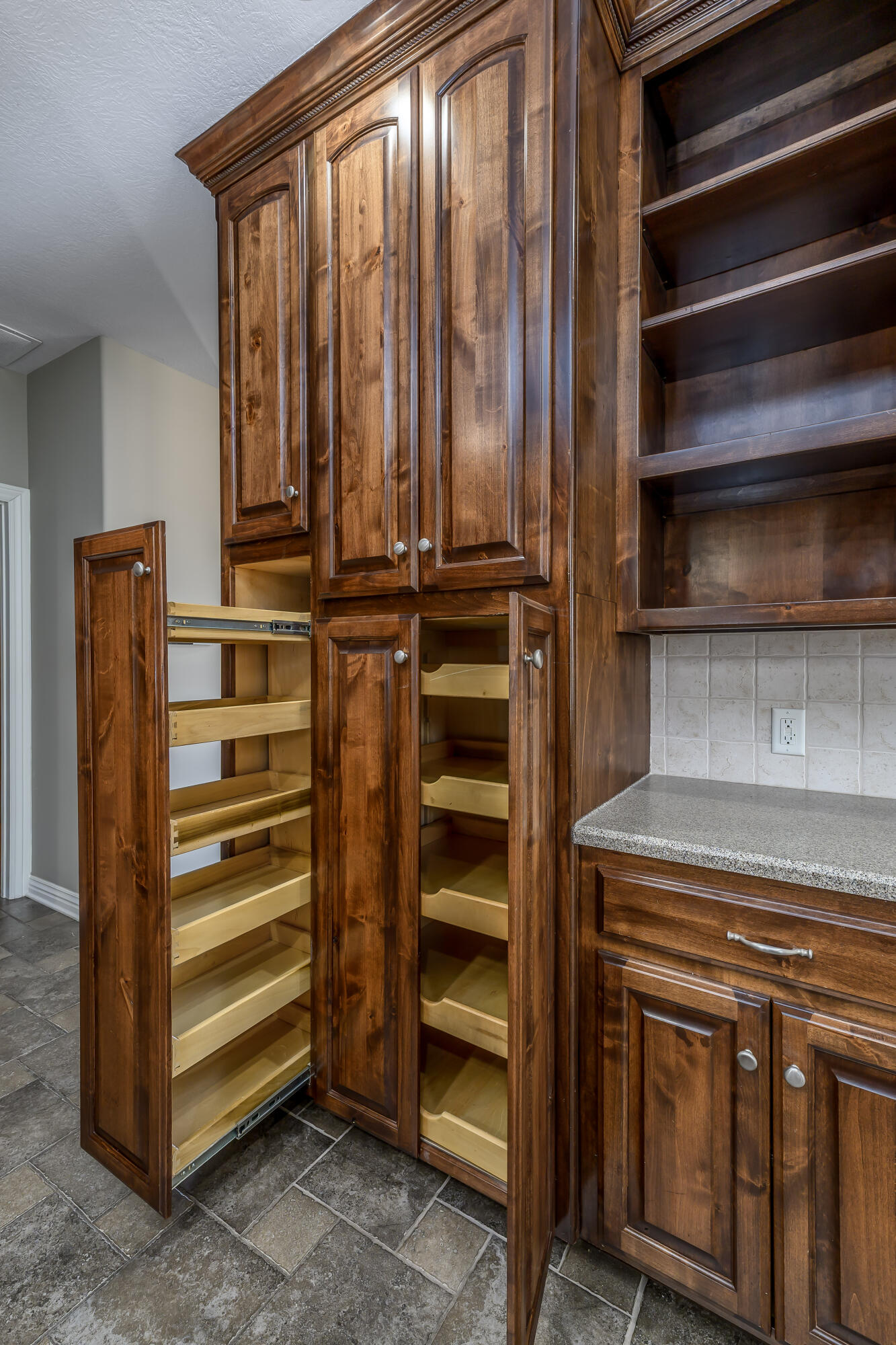 Marlborough Manor - Residential