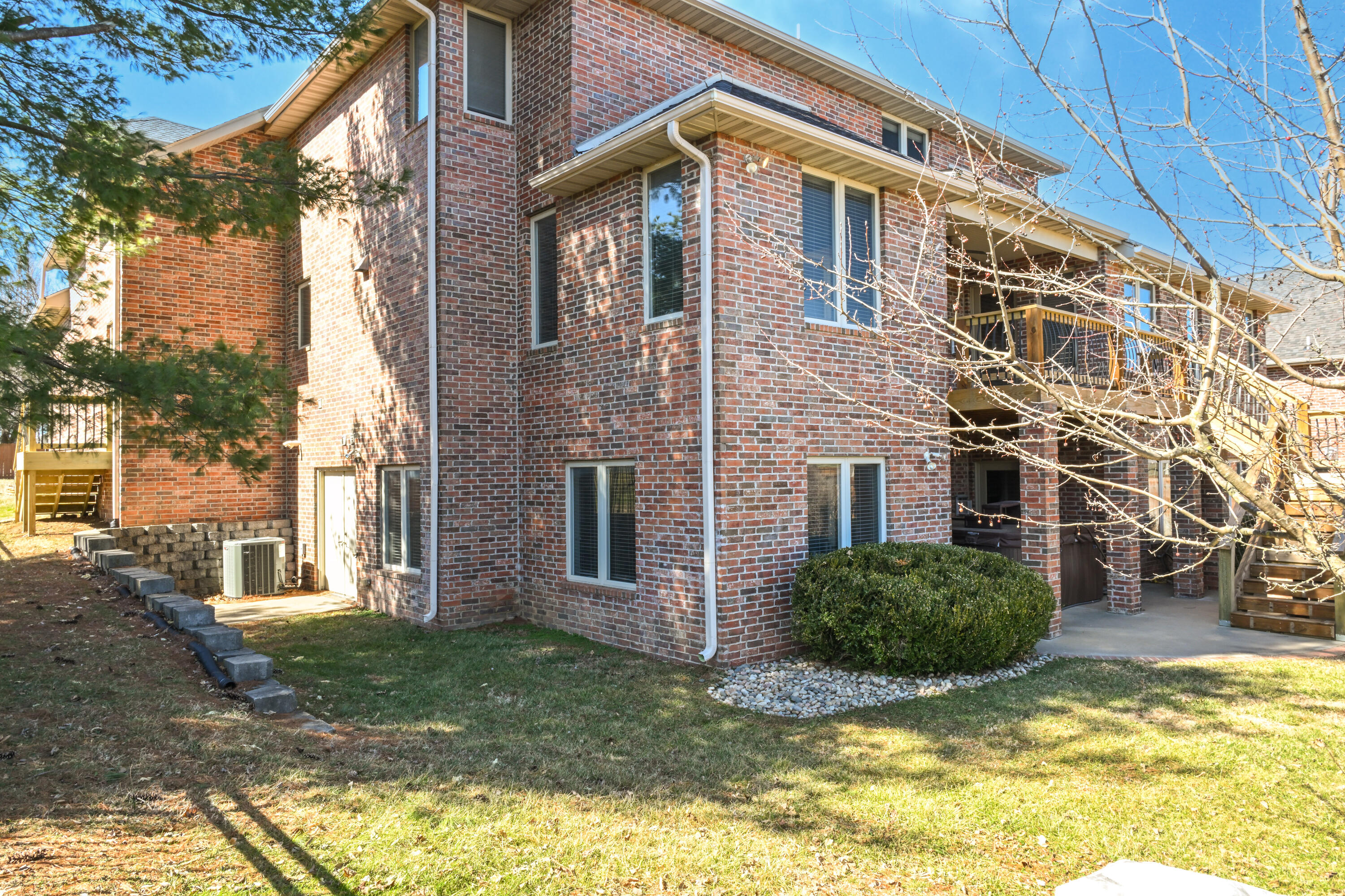 Marlborough Manor - Residential