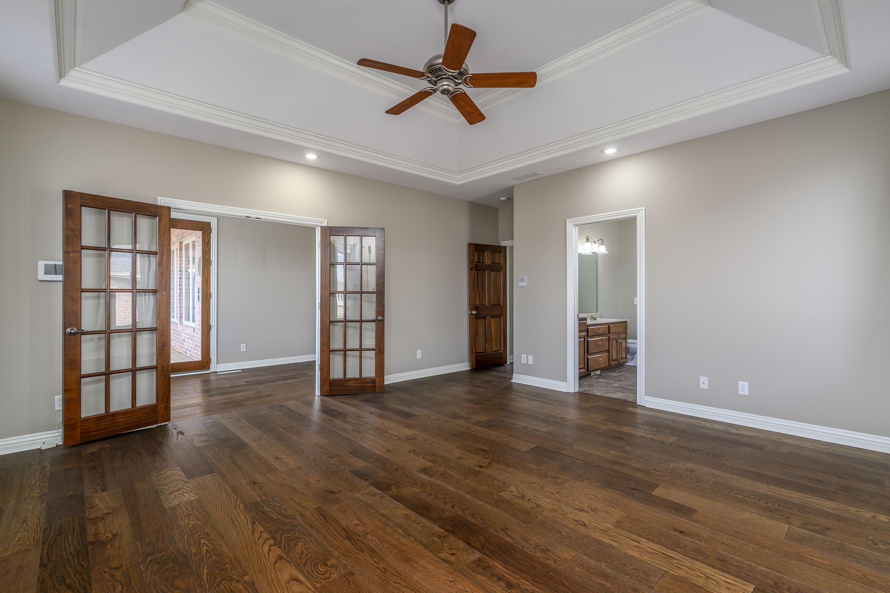 Marlborough Manor - Residential
