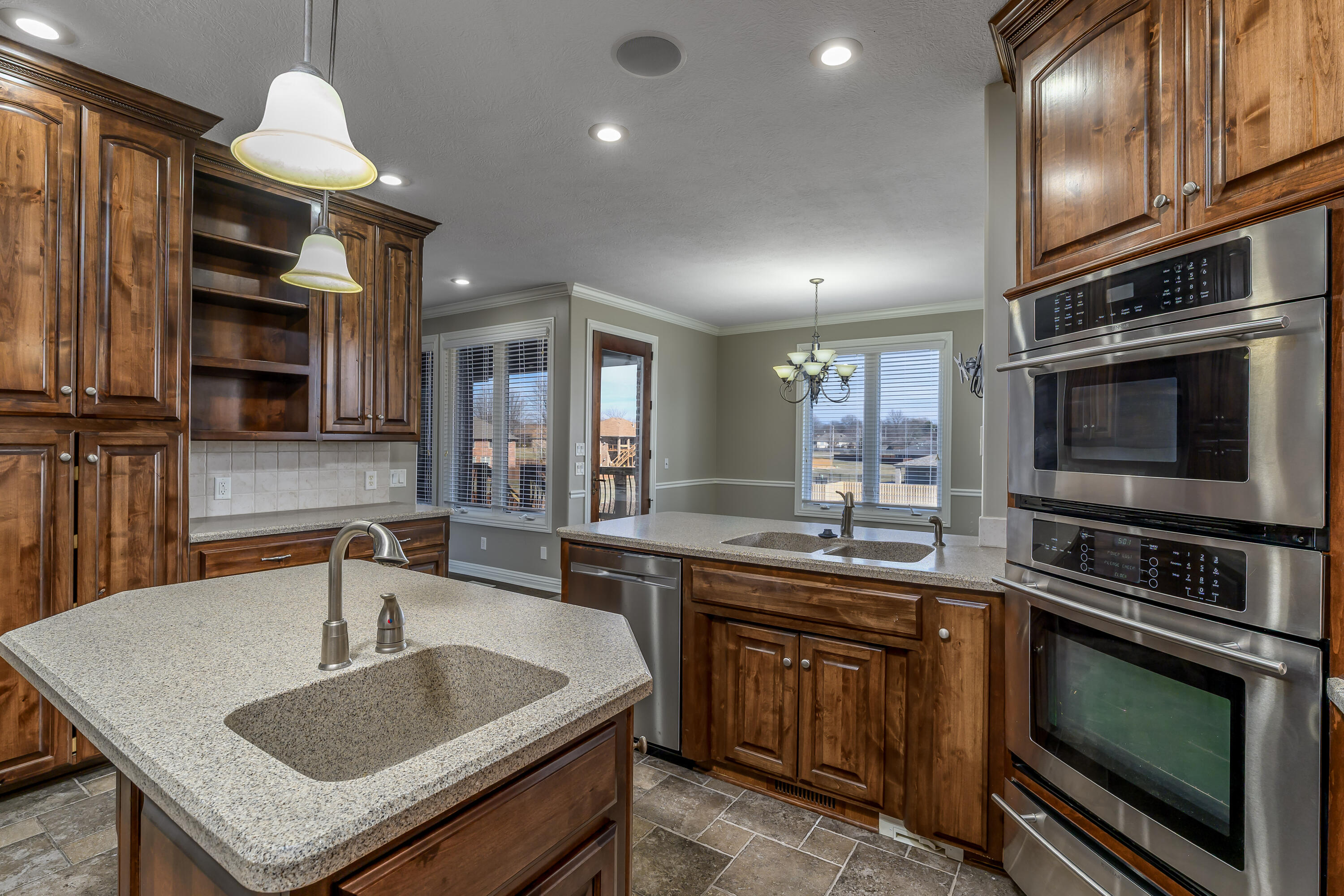 Marlborough Manor - Residential