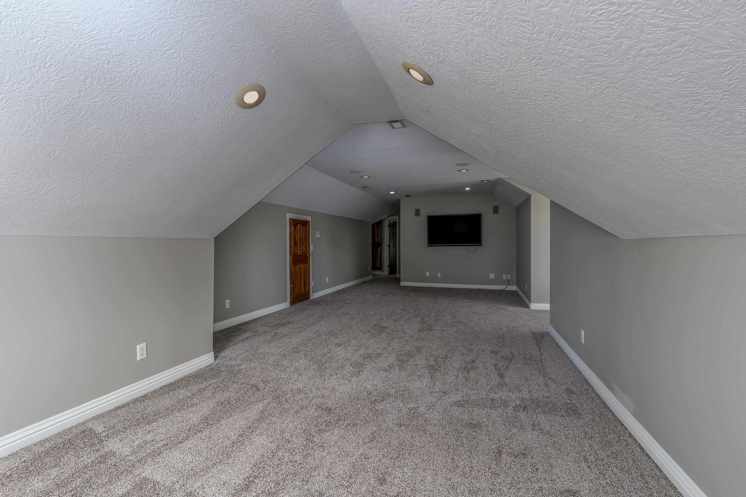Marlborough Manor - Residential