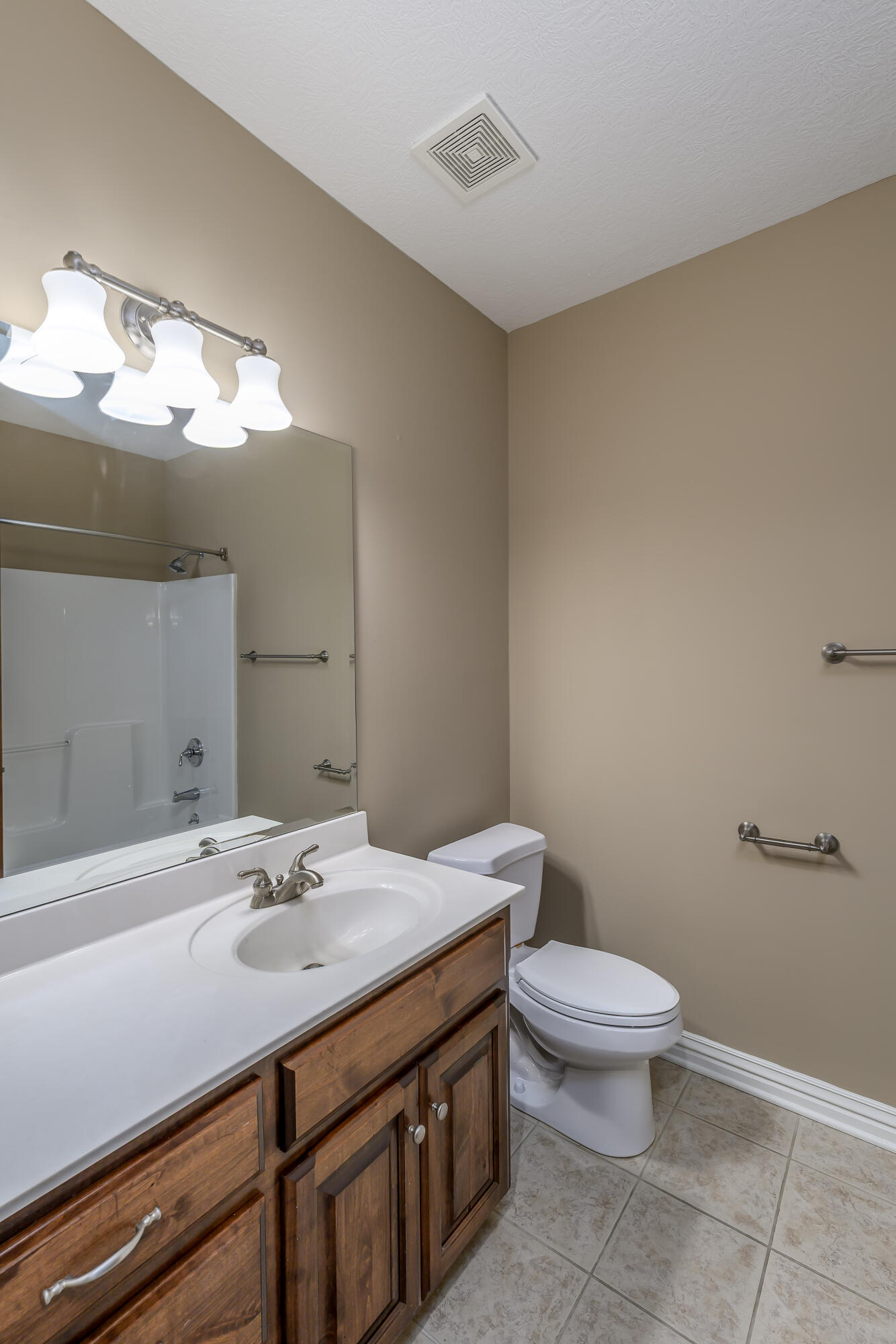 Marlborough Manor - Residential