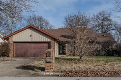 Photo of 3446 S Valley View Avenue, Springfield, MO 65804 (MLS # 60311190)