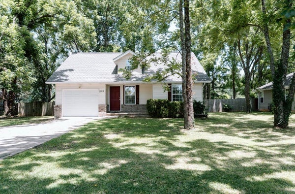 3315 W GRAND ST, SPRINGFIELD, MO 65802 - Image a6e5610886cf98d6abe39c64cbbfcdea/1228310626