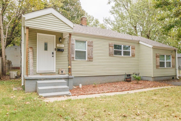 1872 N BROADWAY AVE, SPRINGFIELD, MO 65803 - Image a7372765cb4fe9c80cd50ea1eb8606df/1634445183