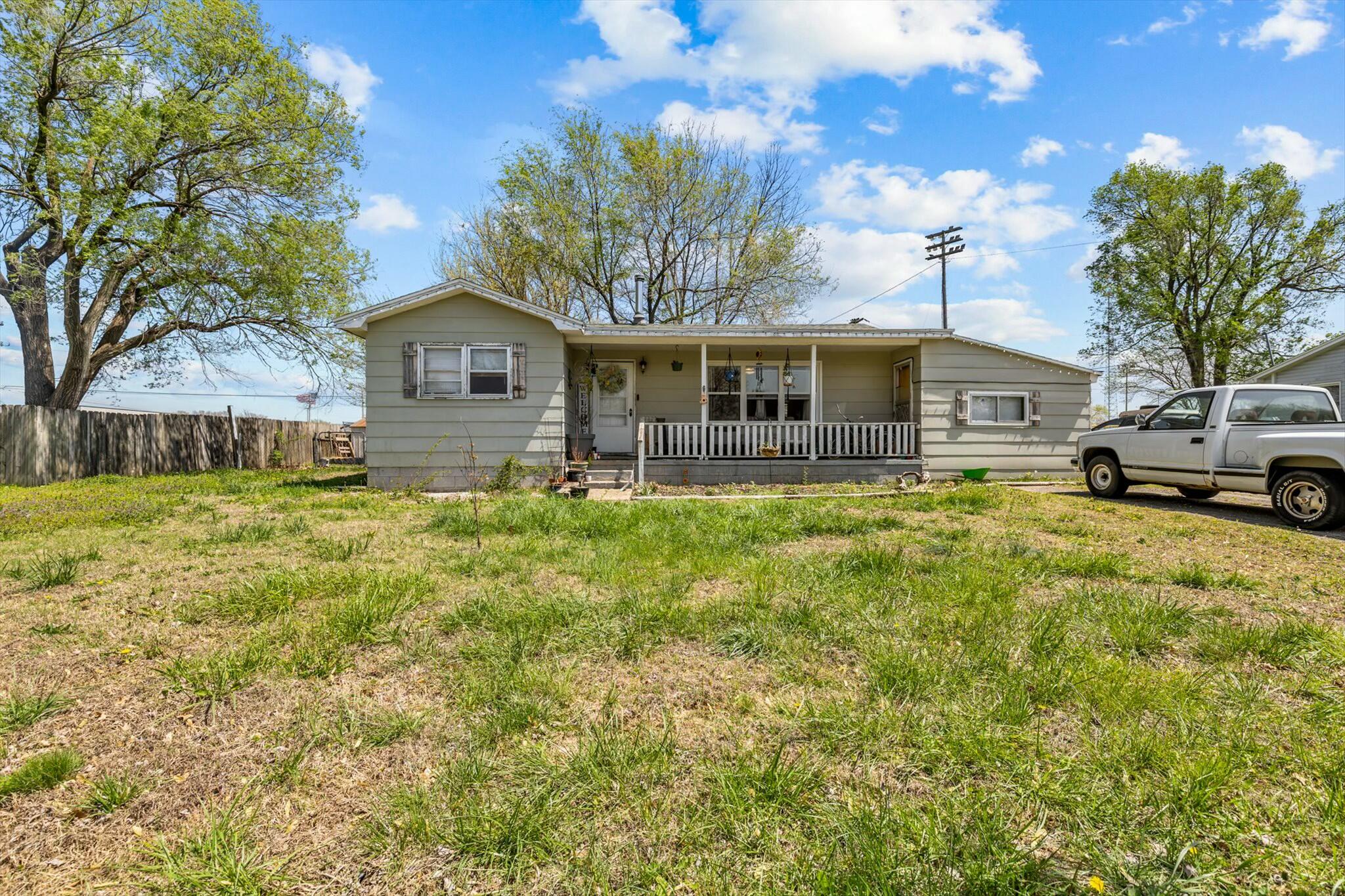 Listing image 1