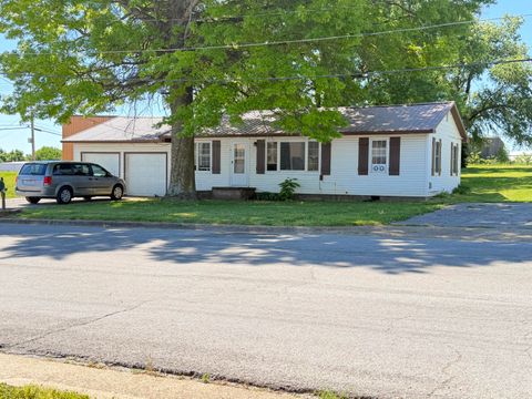 Photo of 4 Burgoyne Drive, West Plains, MO 65775 (MLS # 60324102)