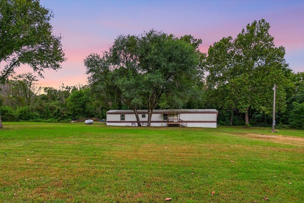 2561 SE OLD HIGHWAY 13, COLLINS, MO 64738 - Image ac5d8876c6d11f59515009e64e78833e/10440585