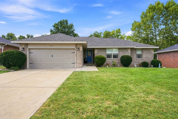 3892 W PARKRIDGE CIR, SPRINGFIELD, MO 65802 - Image ad6aad1d48009a0764ac7b2eb6038ebe/1155700201