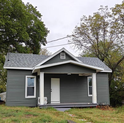 411 E WALNUT ST, EL DORADO SPRINGS, MO 64744 - Image ad7132d8dc17ab9760f374296576ed2d/963945603