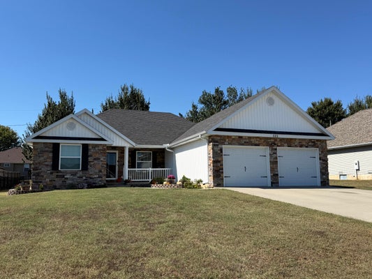 535 S GARY AVE, BOLIVAR, MO 65613 - Image ad9543f0cd904f8e5ec88f85ae865f30/2180437040