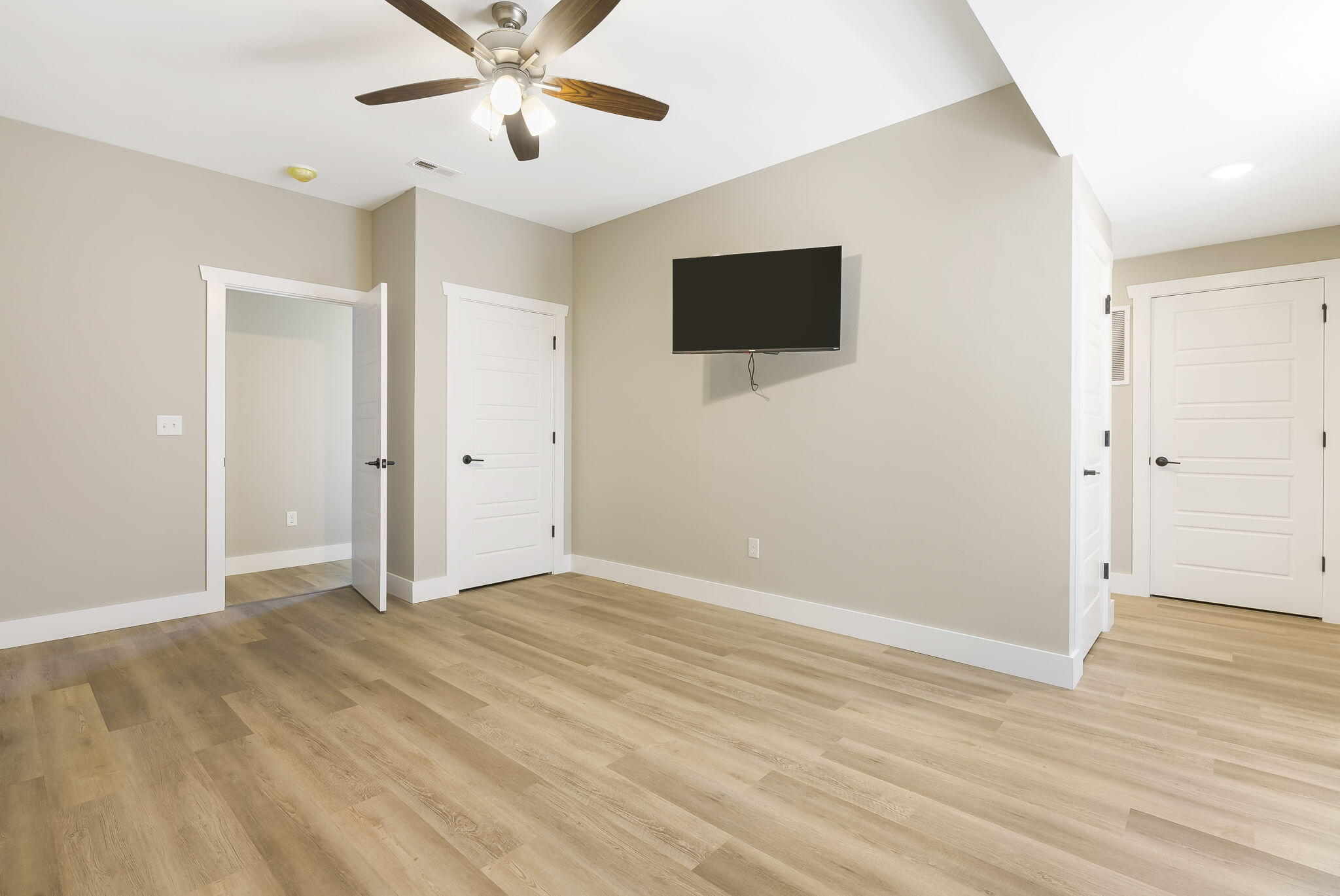 Crowne View Estates - Residential