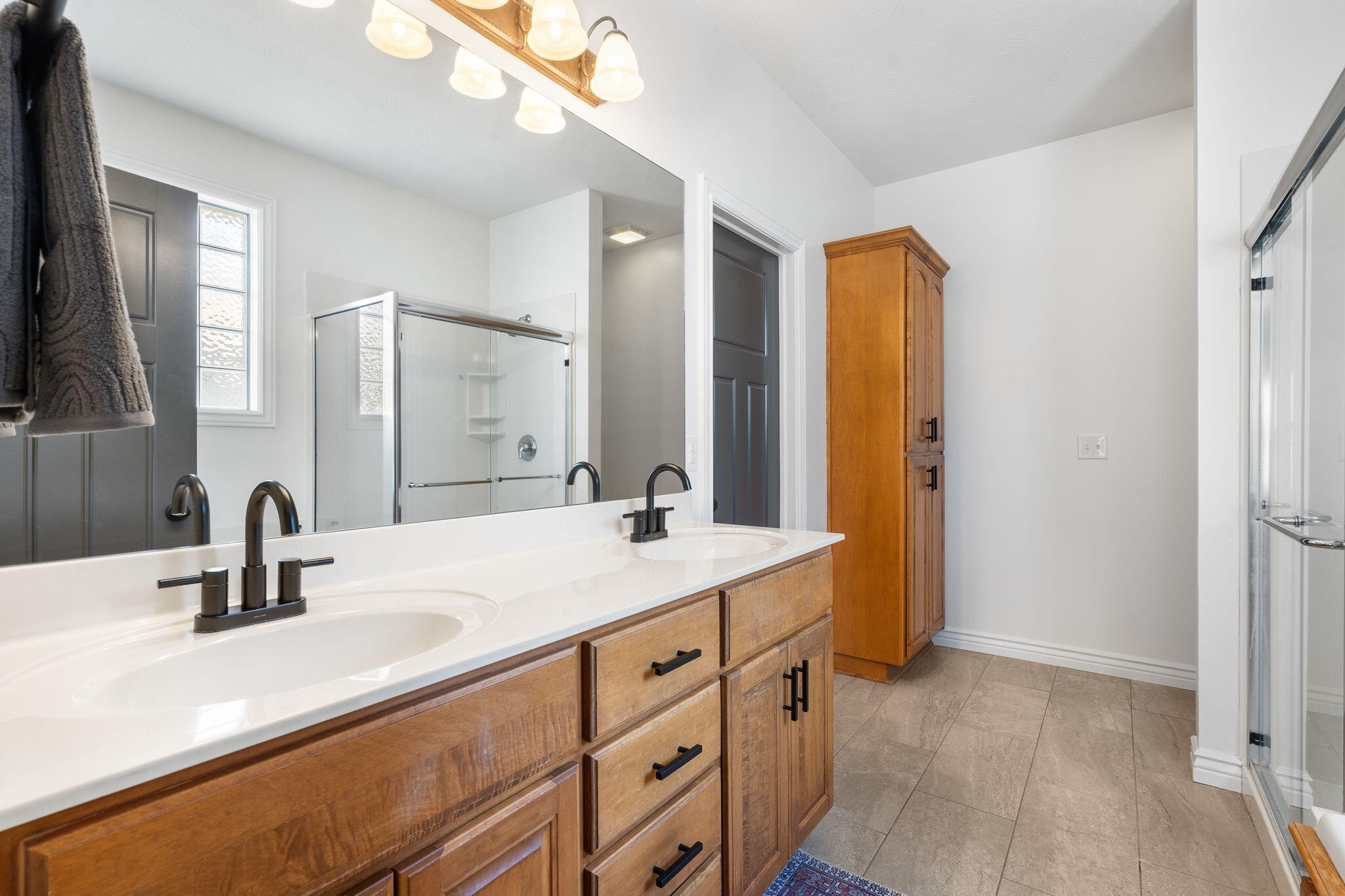 The Lakes Shuyler Rg - Residential