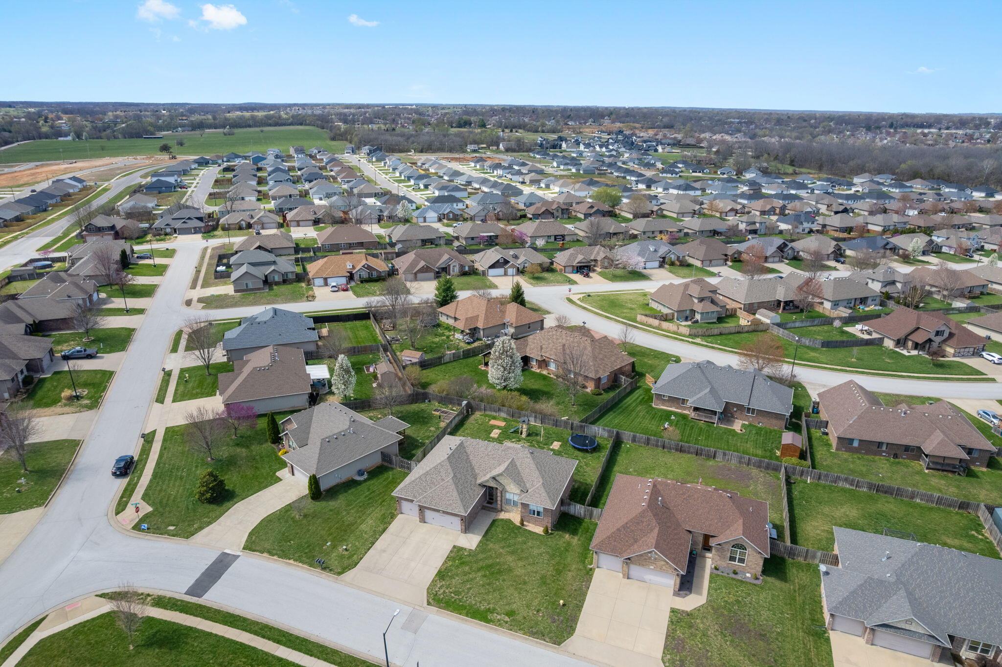The Lakes Shuyler Rg - Residential