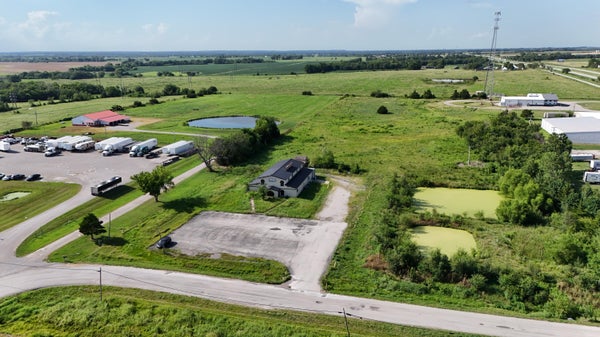 2536 NW COUNTY ROAD 591, BUTLER, MO 64730 - Image ae8bba59c6ff614a44824ccfc32a72a4/3929879308