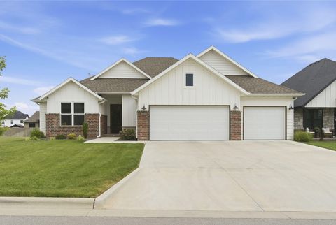 Photo of 4964 S Aaron Avenue, Springfield, MO 65810 (MLS # 60324209)
