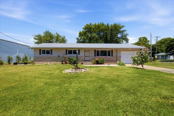 1225 E CHURCH ST, AURORA, MO 65605 - Image aef9dd5cb9bcefeead950c58e27b1022/1272857680