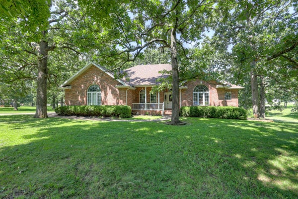 620 PARKWOOD DR, MOUNT VERNON, MO 65712 - Image b0c2aa723dfbbb4ccae6daf797288893/1022067522
