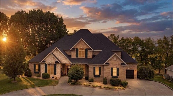 109 E METALWOOD DR, REPUBLIC, MO 65738 - Image b53f1ef54ae21bb306ed66dbcfebad43/3640045334