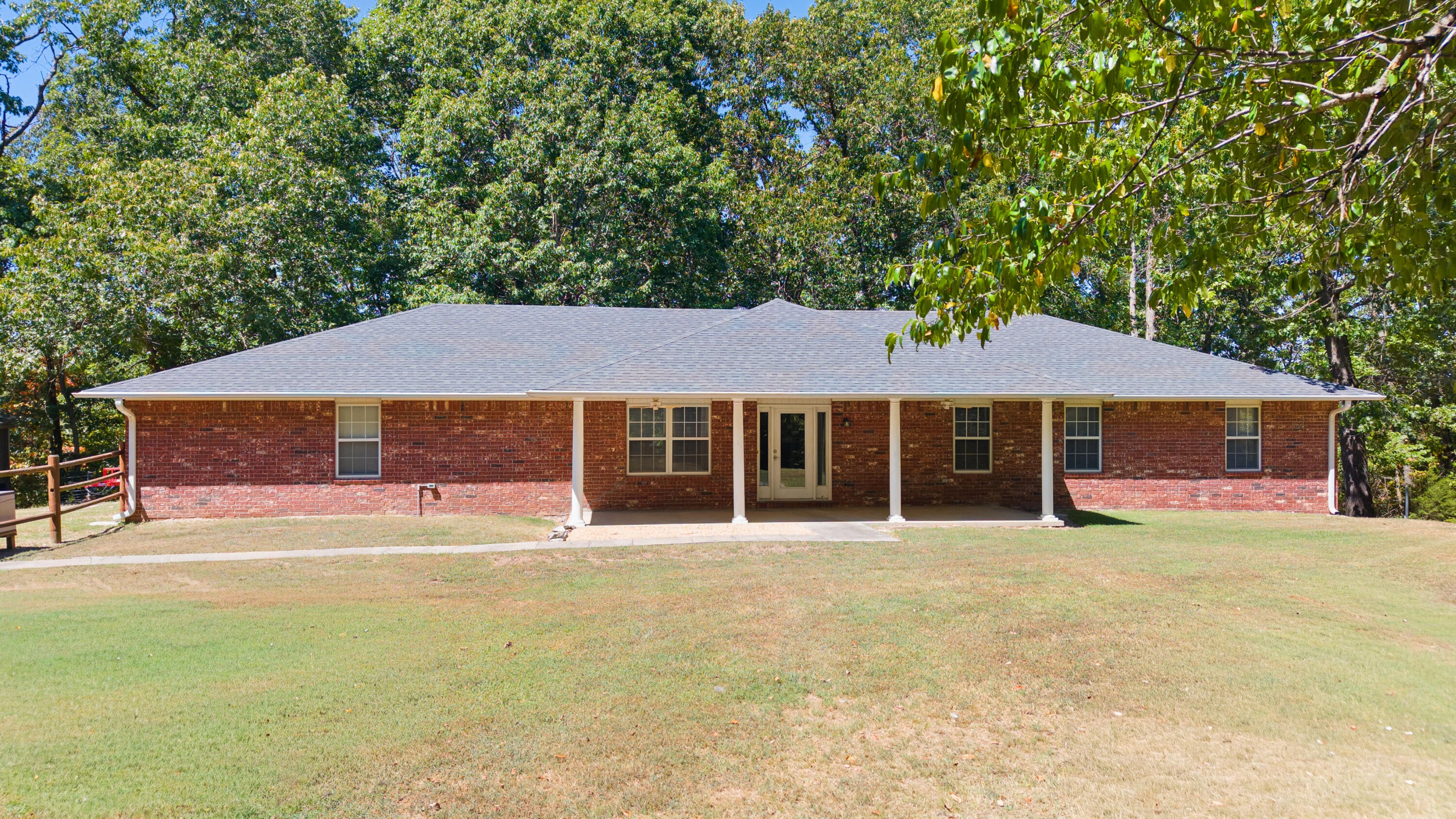 25940 Farm Road 1070 - Photo 4