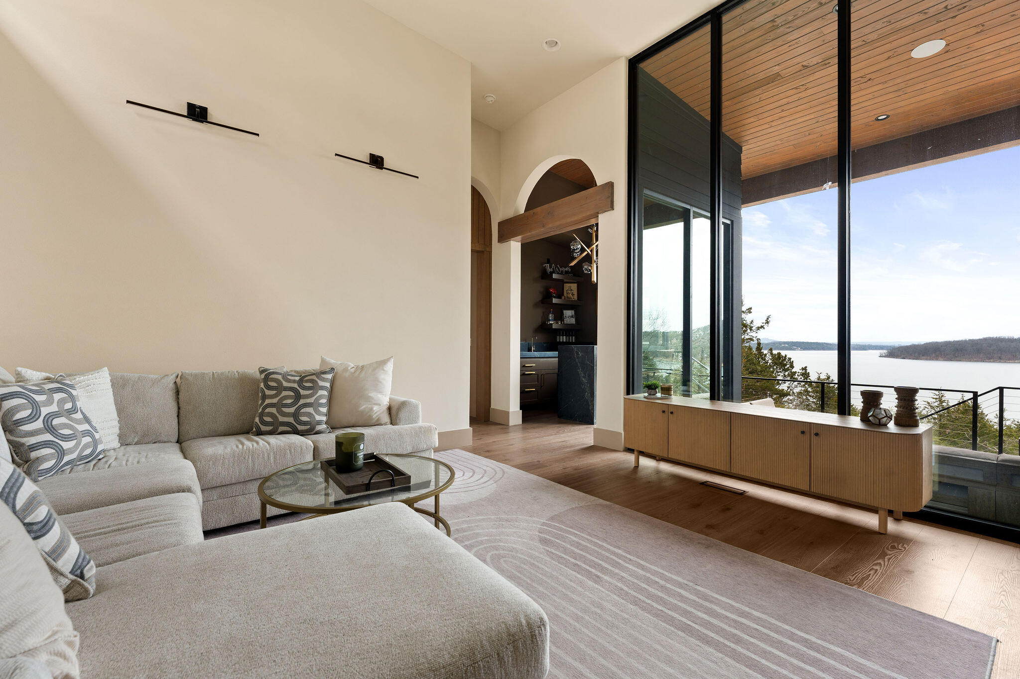Discovery Bay of Norwalk Ldg - Residential