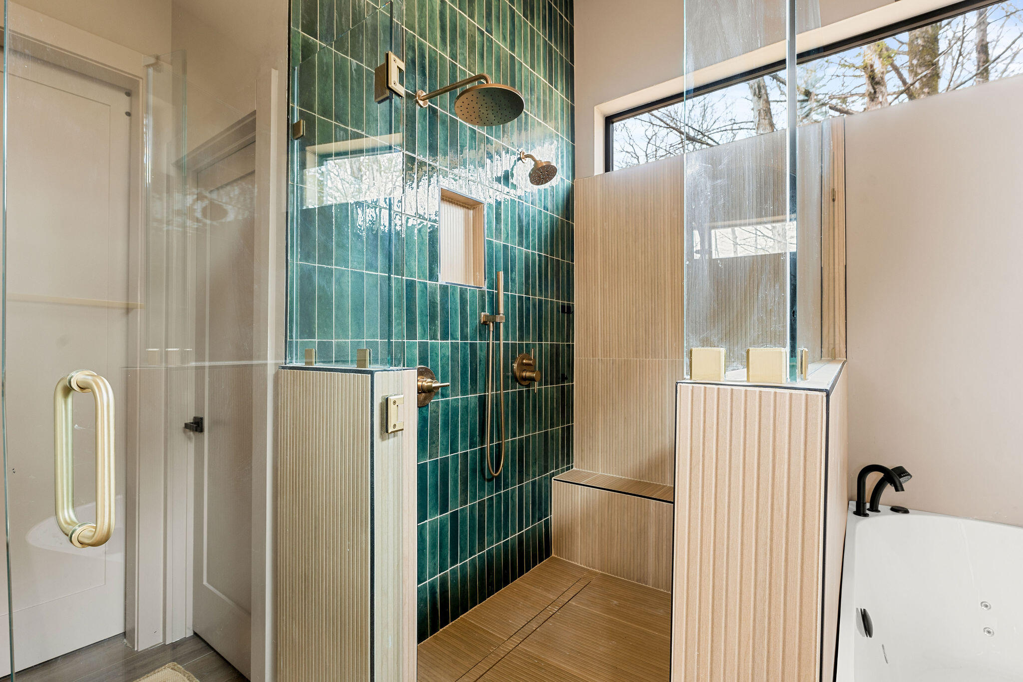 Discovery Bay of Norwalk Ldg - Residential