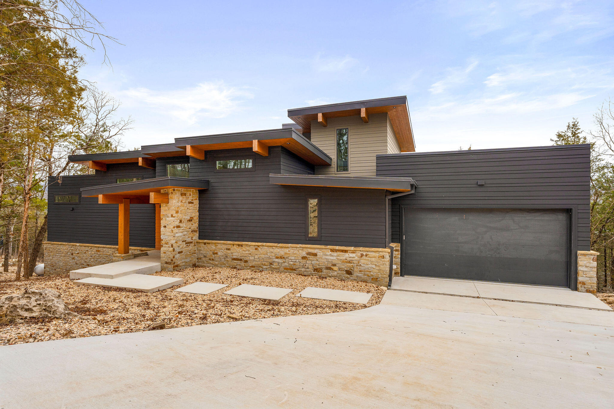 Discovery Bay of Norwalk Ldg - Residential