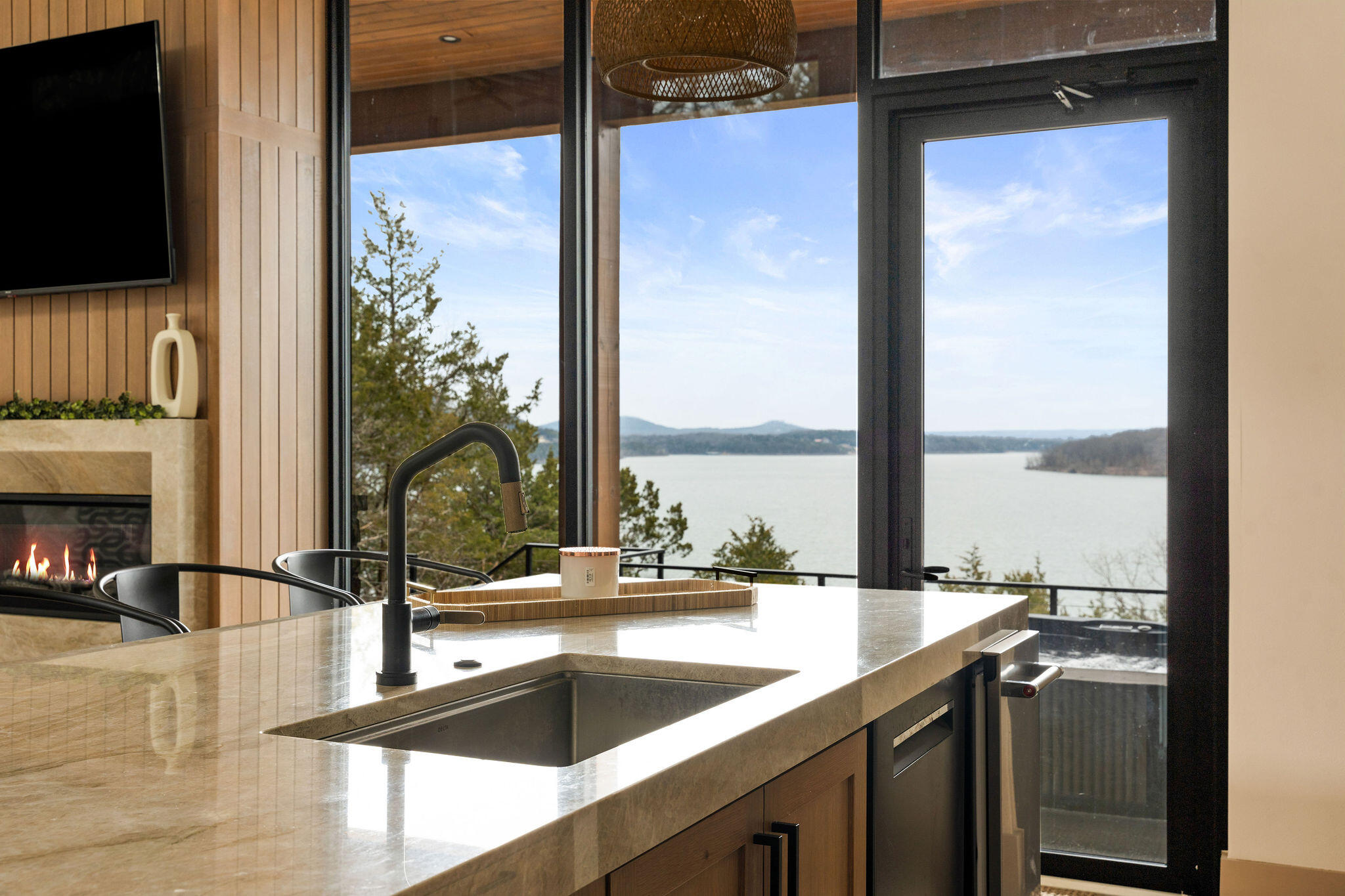 Discovery Bay of Norwalk Ldg - Residential