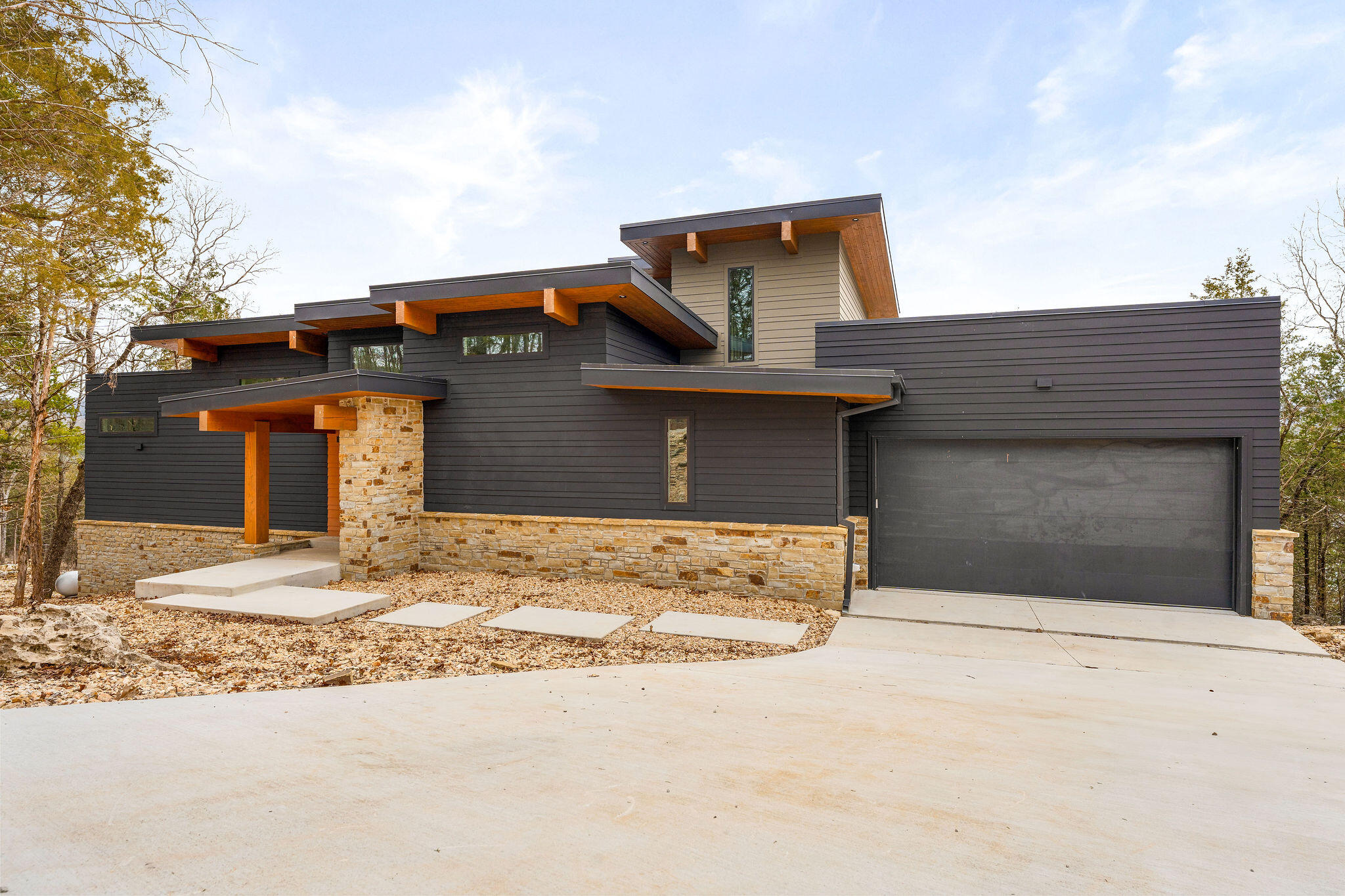 Discovery Bay of Norwalk Ldg - Residential