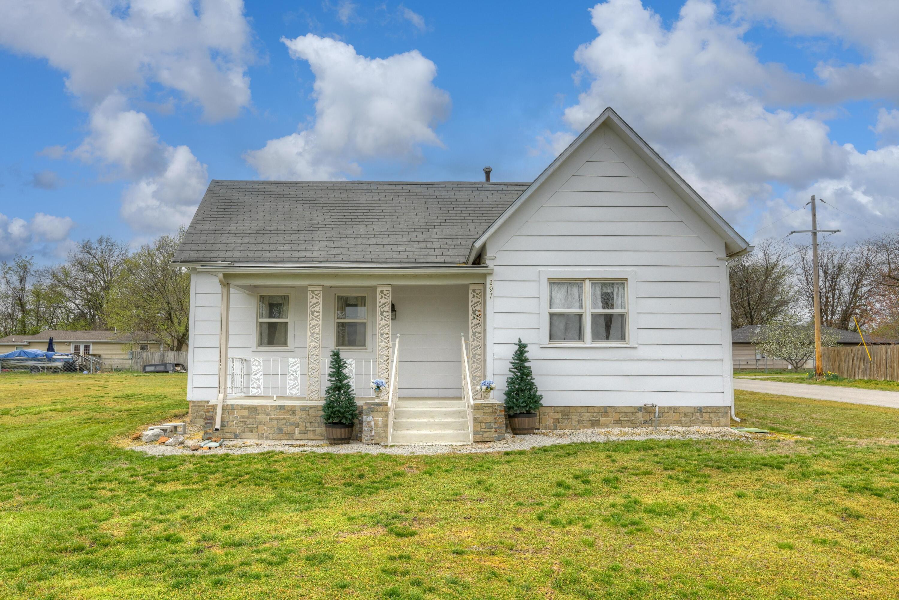 Listing image 1