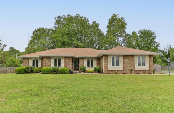 4845 S ASH AVE, SPRINGFIELD, MO 65804 - Image b9160e71f56ed5fa0a1fadf73eda0675/3253350341