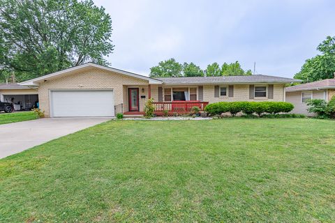 Photo of 1036 E Edgewood Street, Springfield, MO 65807 (MLS # 60324237)
