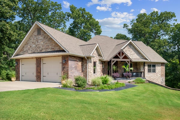 5 BRIAR PL, JOPLIN, MO 64804 - Image badf06e133cd7624e4c922fe710d414b/1590401465
