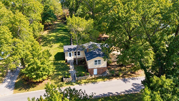 310 S LONGVIEW ST, NOEL, MO 64854 - Image bb21b6d059cffad68639ed82015f1d8a/4238578015