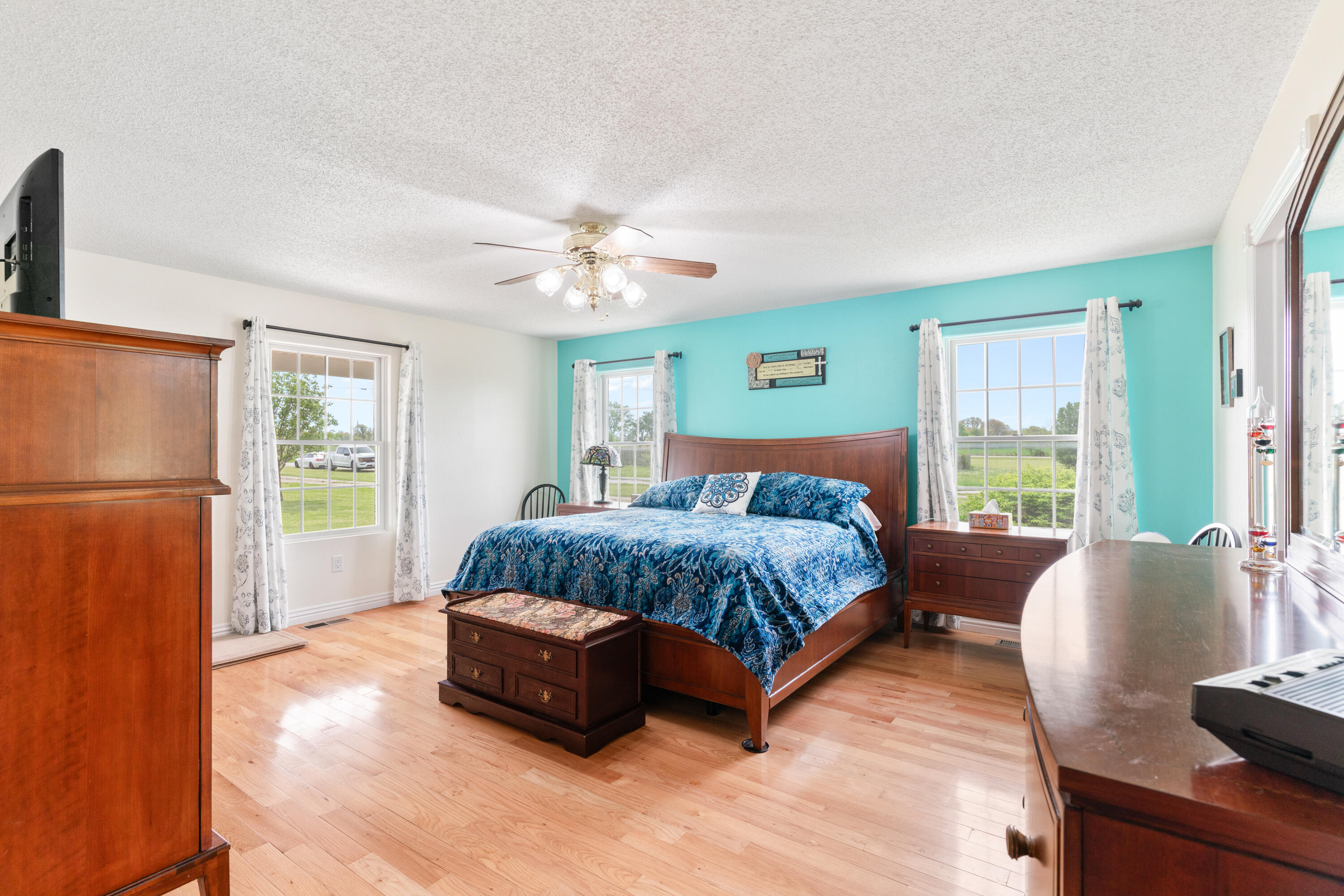 Lawrence-Not in List - Residential