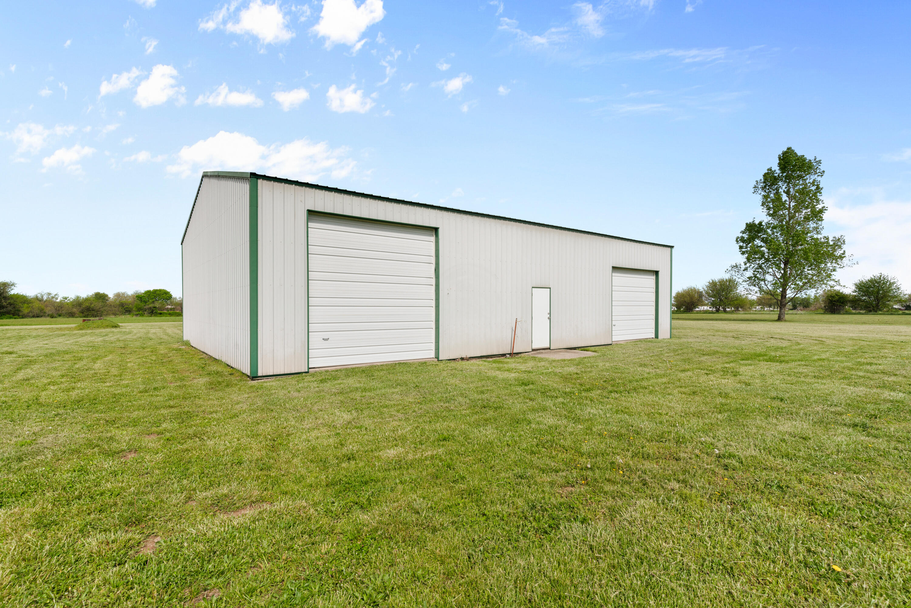 Lawrence-Not in List - Residential